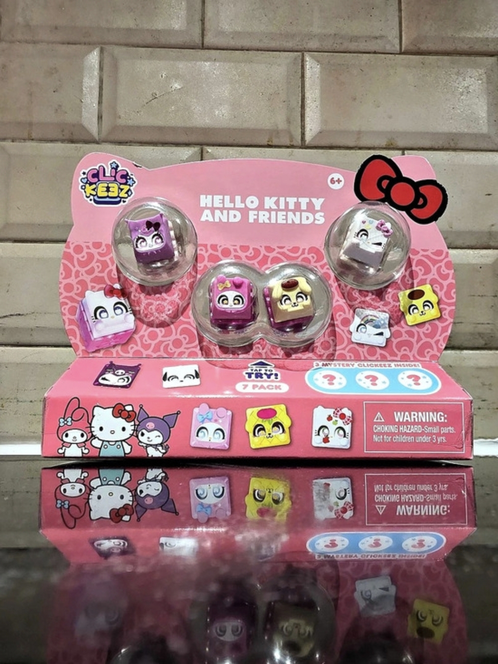 New in Box - Clickeez Series 1 Hello Kitty & Friends 7-Pack Set